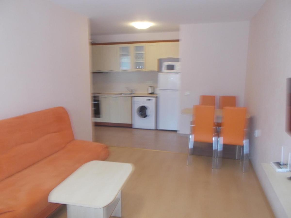 Private Apartment 49 In Prestige Fort Beach Hotel スヴェティ・ヴラス エクステリア 写真